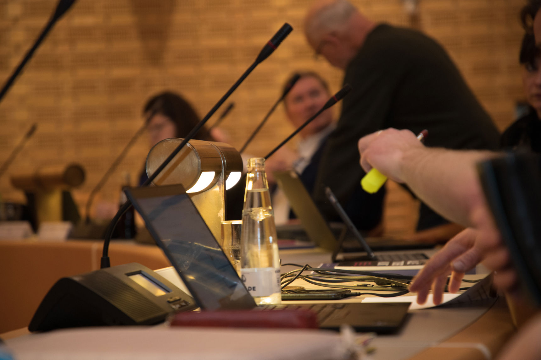 Siddeplads i byrådssalen